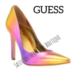 🆕⭐ GUESS purple gold metallic pumps